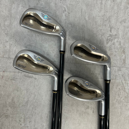 ホンマ　ベレス　MG702　メンズゴルフ　アイアンセット　9本　R　右利き用　HONMA　BERES　2STAR　スター　星