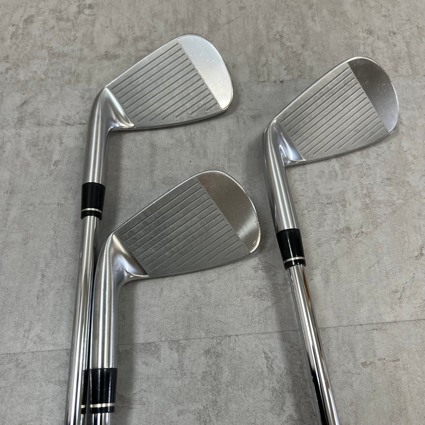 ホンマ　ツアーワールド　TW727V　メンズゴルフ　アイアン６本セット　S　右利き用　HONMA TOUR WORLD　日本シャフト　N.S.PRO　MODUS3　TOUR120