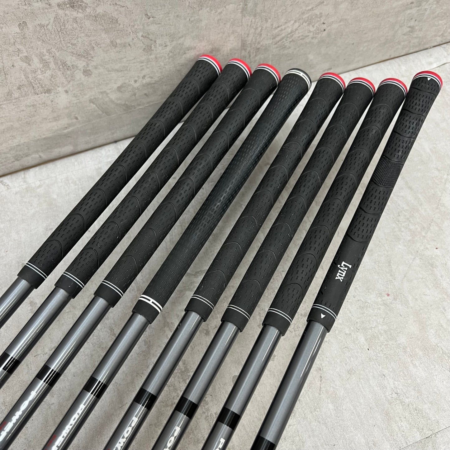 リンクス　PREDATOR　SF　メンズゴルフ　アイアンセット　8本　R　右利き用　LYNX