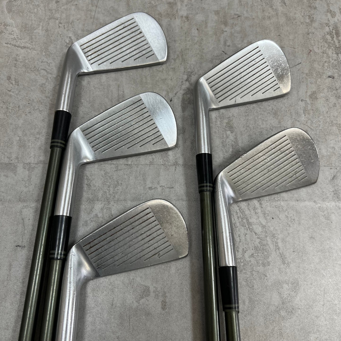 BRIDGESTONE ブリヂストン J's ジェイズ プロフェッショナル メンズゴルフ アイアンセット 3-SW 9本 右利き カーボン S