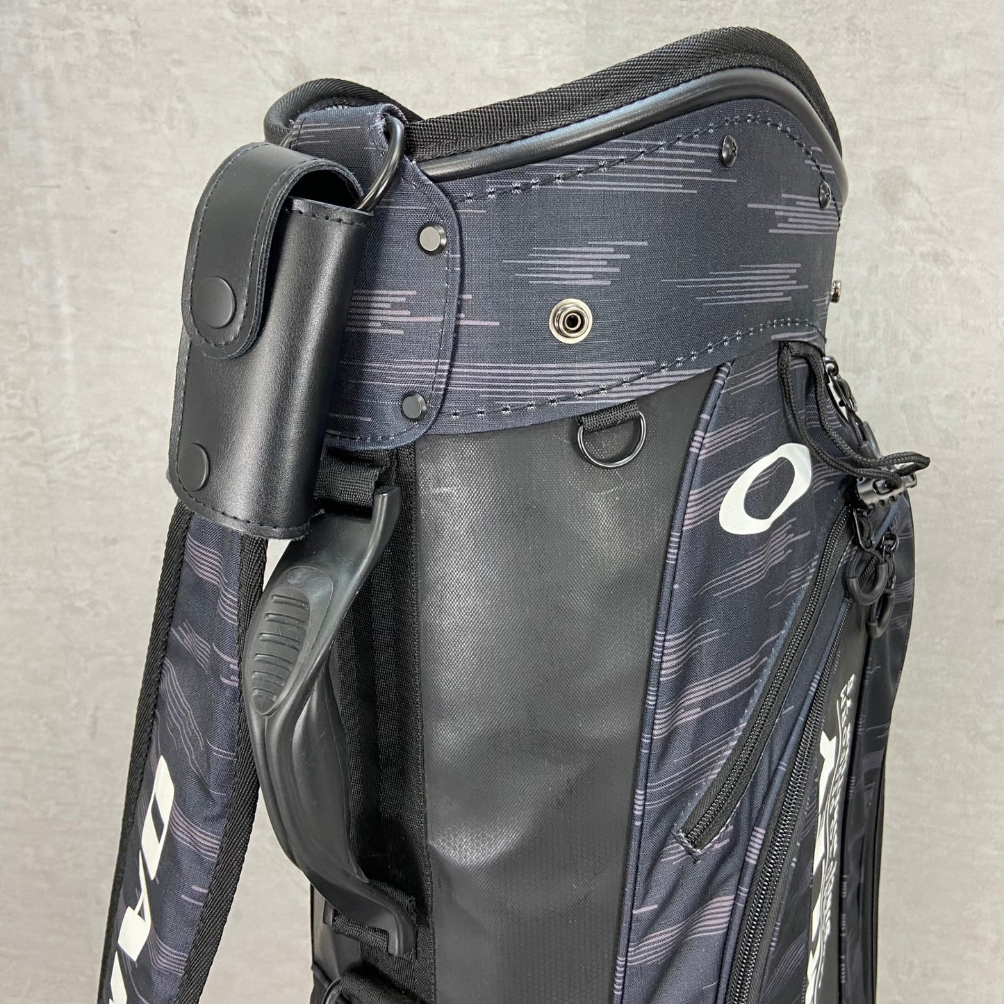 オークリー　ゴルフ用　キャディバッグ　カート式　ナイロン　約9.5型　OAKLEY