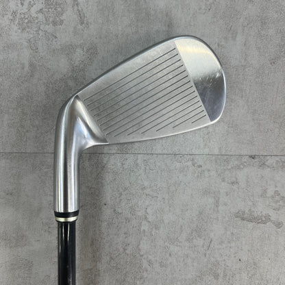 ゼクシオ　フォージド　メンズゴルフ　アイアン　4番　右利き用　R　XXIO　FORGED