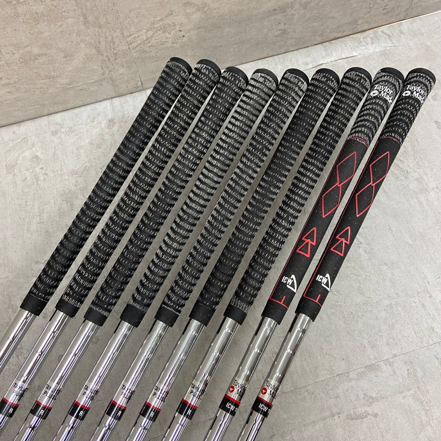 希少　デッドストック　テーラーメイド　ICW11 メンズゴルフ　アイアンセット　9本　R 右利き用　TaylorMade