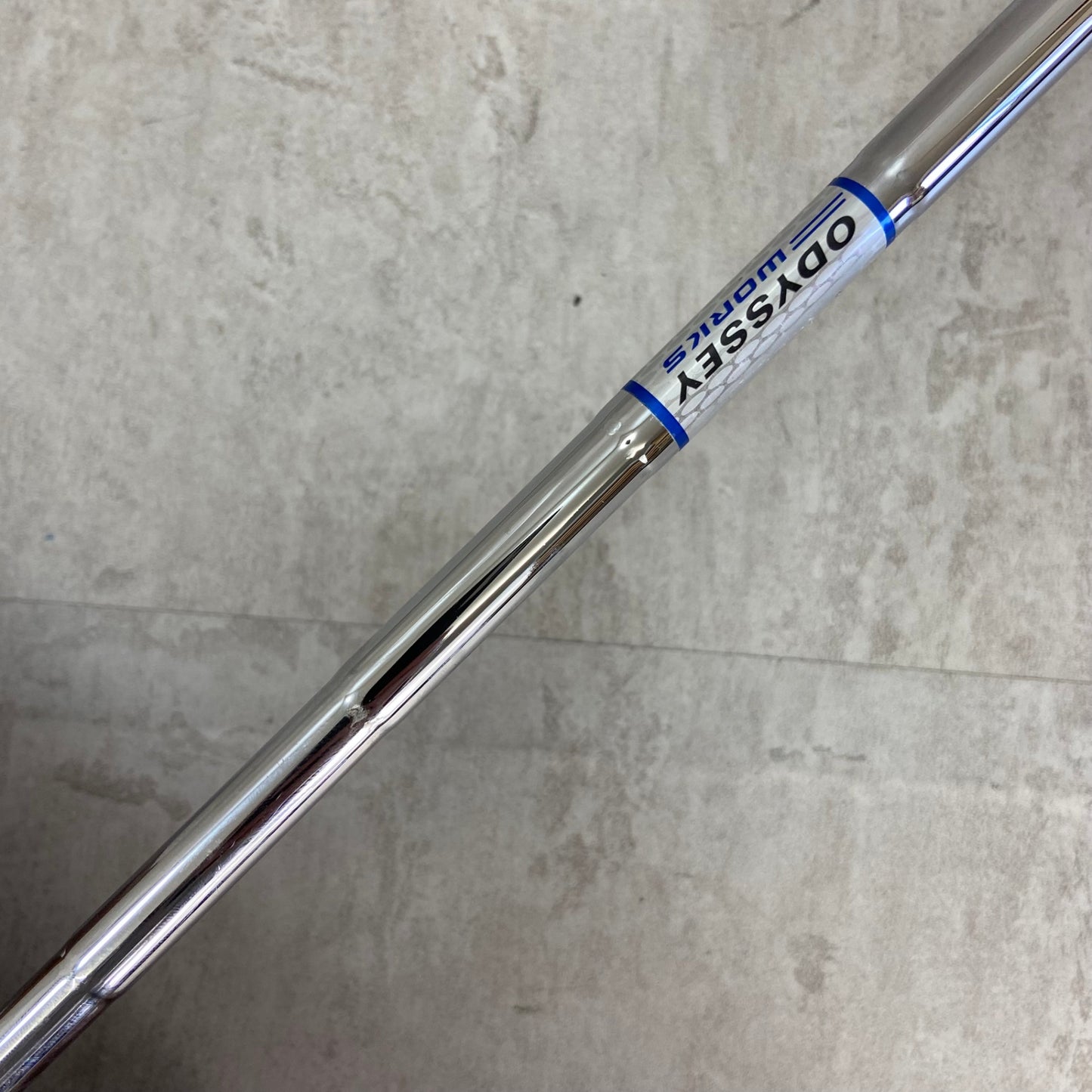 オデッセイ　ワークス　バーサ　セイバートゥース　メンズゴルフ　パター　ネオマレット　約32インチ　右利き　ODYSSEY　WORKS VERSA SABERTOOTH