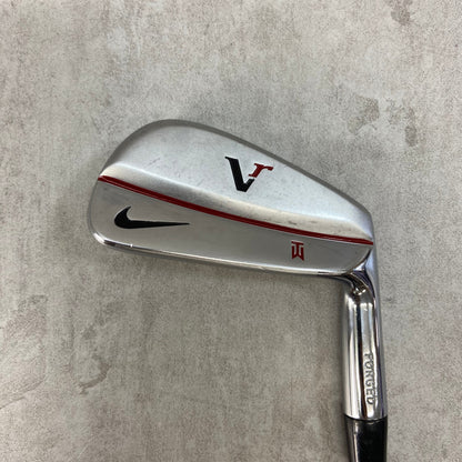 NIKE Vr タイガーウッズ　メンズゴルフ　アイアン　7番　X100 右利き用　ナイキ　ダイナミックゴールド