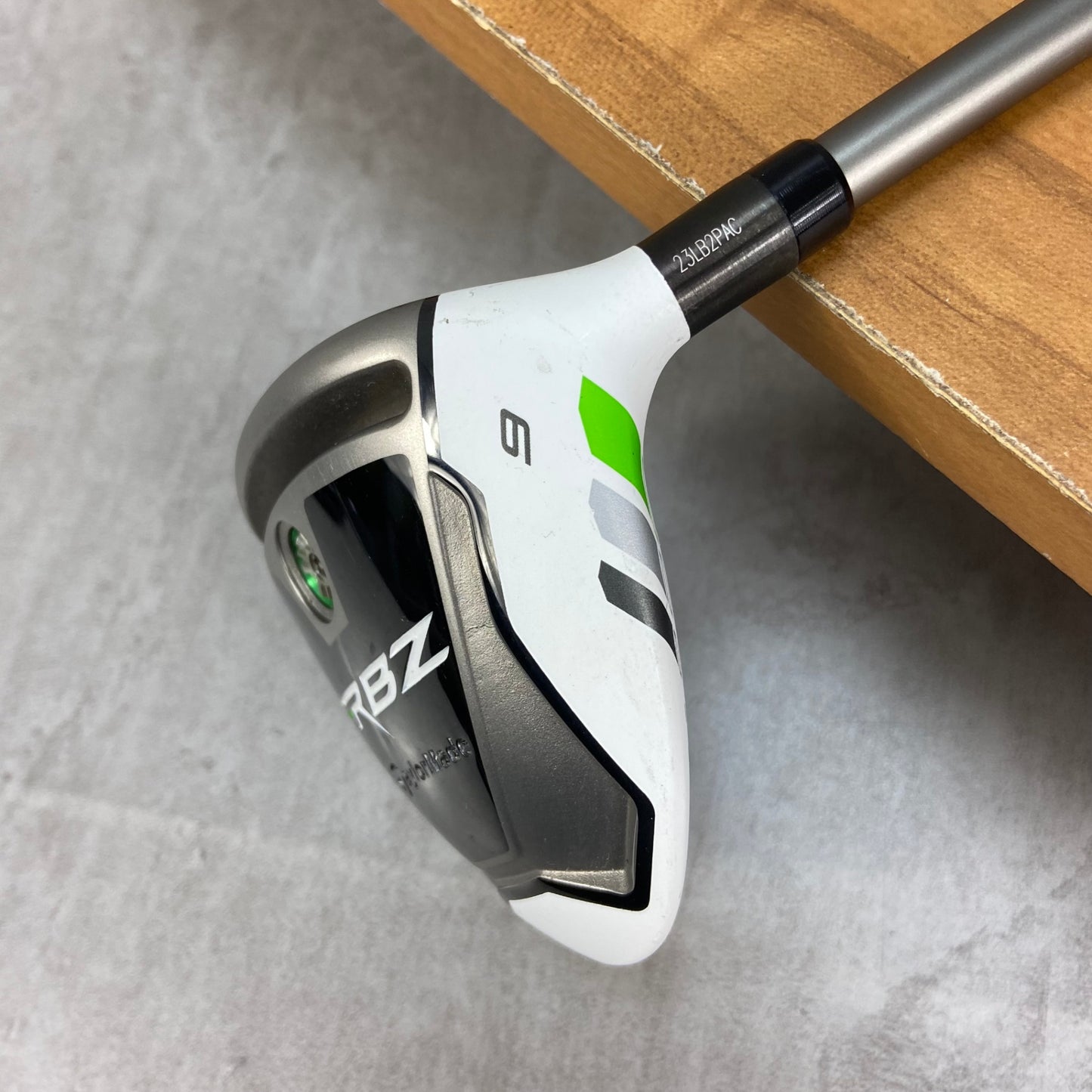 テーラーメイド　RBZ　レディースゴルフ　9W　L　右利き用　フェアウェイウッド　24°　TaylorMade