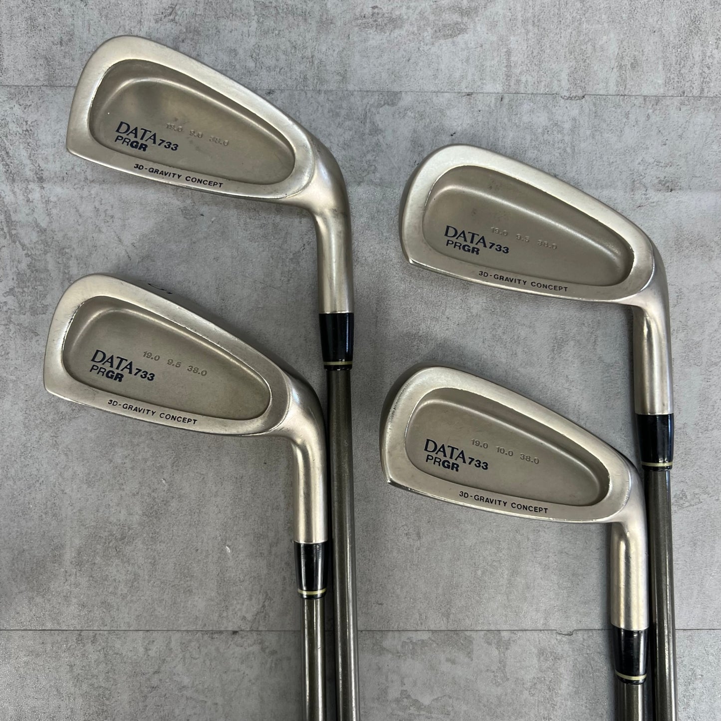 プロギア　DATA733　レディースゴルフ　アイアンセット　7本　M34　A　右利き用　PRGR　データ