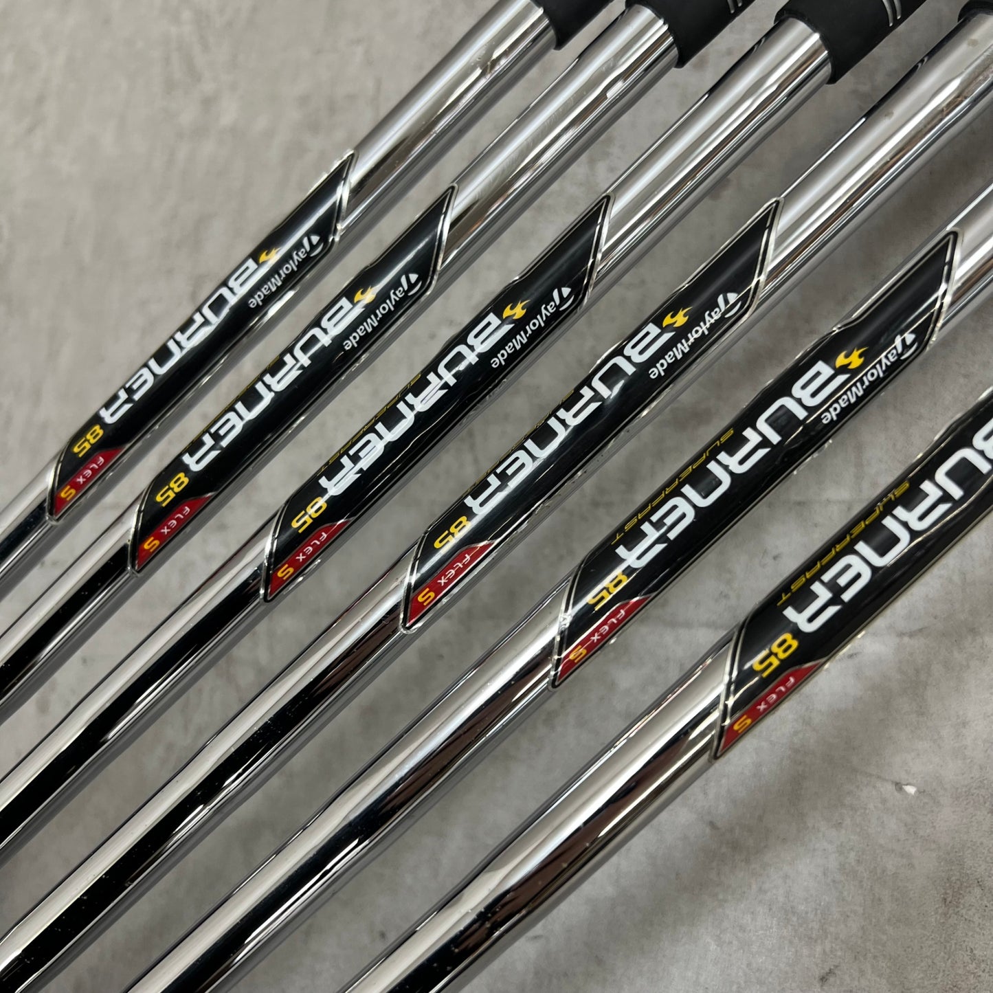 テーラーメイド　バーナー　メンズゴルフ　アイアンセット　6本　S　右利き用　TaylorMade　BURNER