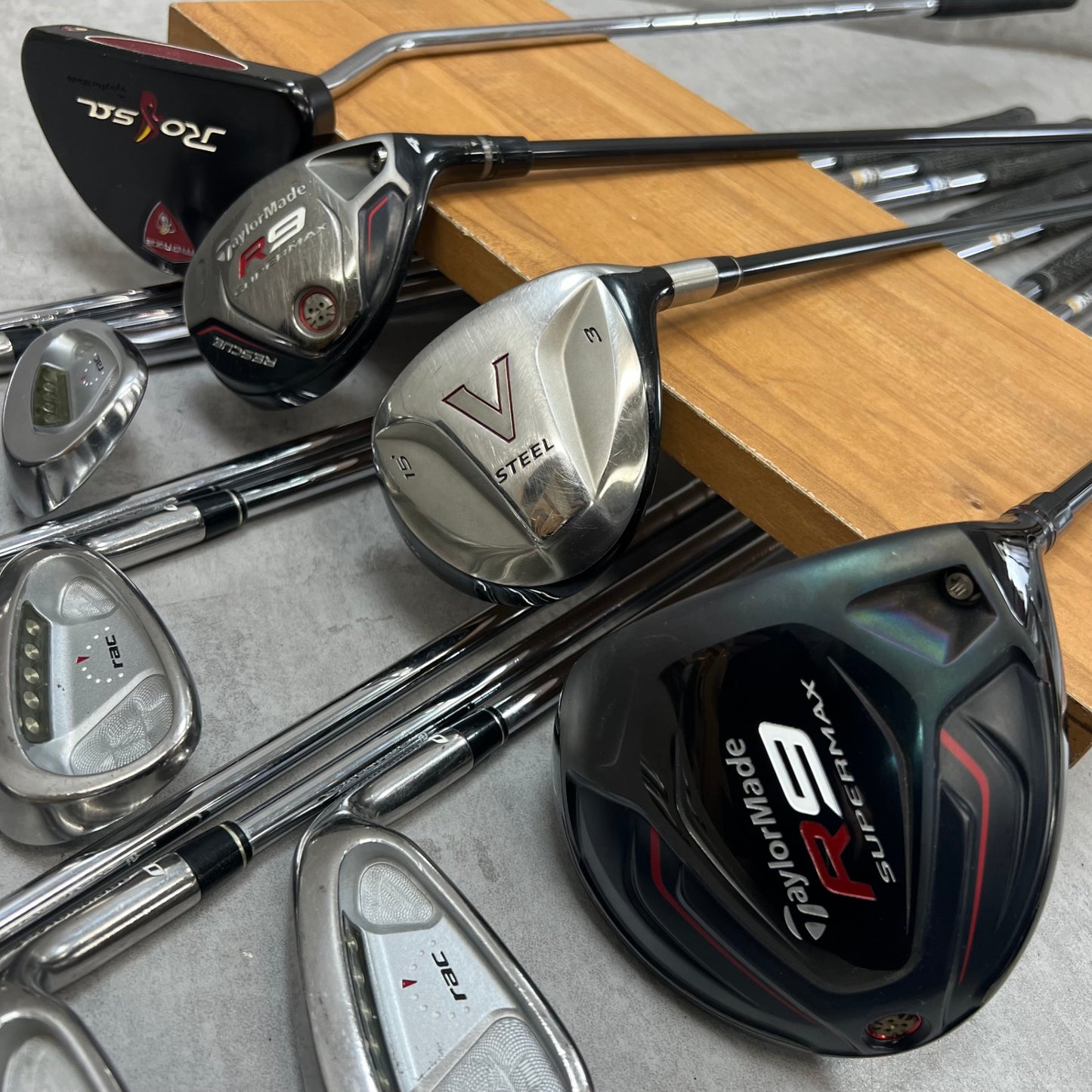 テーラーメイド メンズゴルフ クラブセット 12本 右利き用 TaylorMade