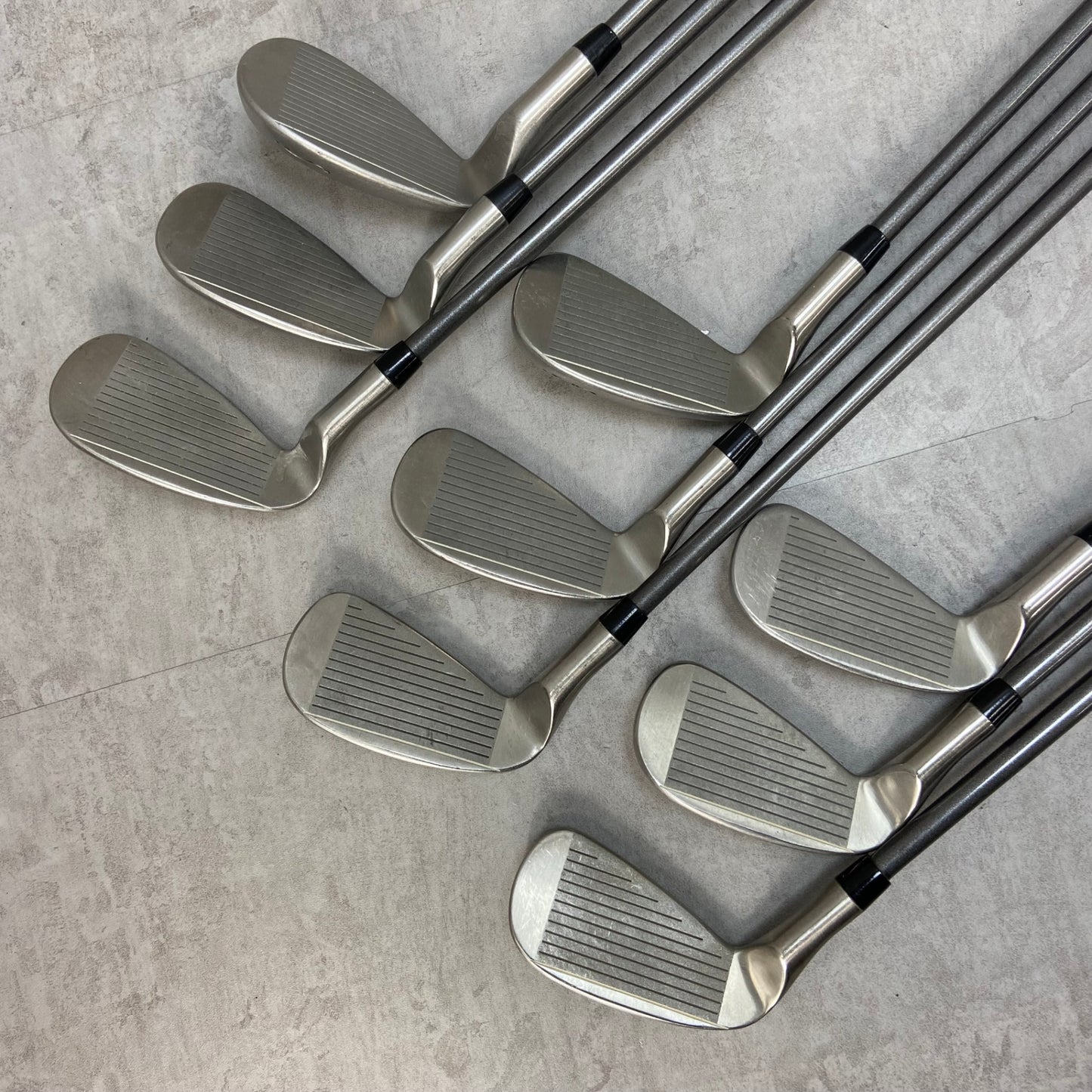 ゼクシオ　クリーブランド　メンズゴルフ　クラブセット　13本　右利き用　XXIO　Cleveland