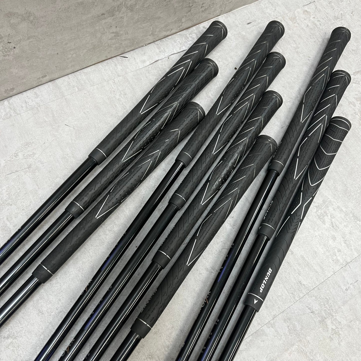 ゼクシオ　メンズゴルフ　クラブセット　14本　右利き用　XXIO ヘッドカバー