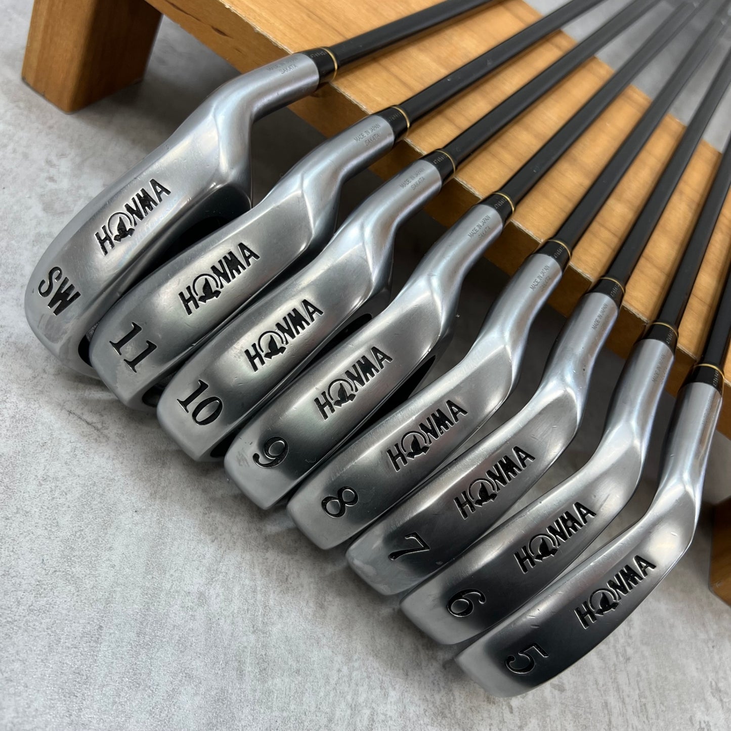 ホンマ　ツインマークス　TM-504C　レディースゴルフ　アイアンセット　8本　L　右利き用　HONMA　Twin Marks　1STAR　スター　星