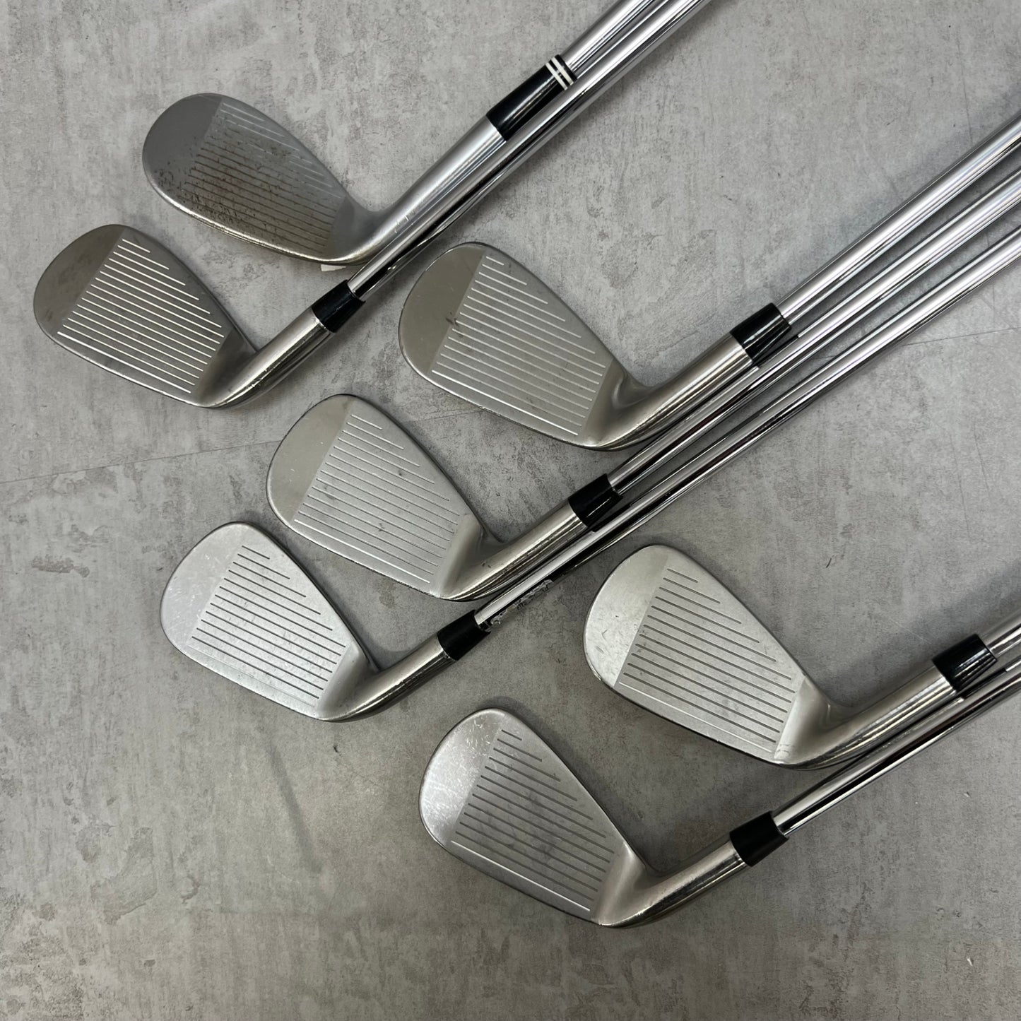 クリーブランド　ゼクシオ　メンズゴルフ　クラブセット　12本　右利き用　Cleveland XXIO