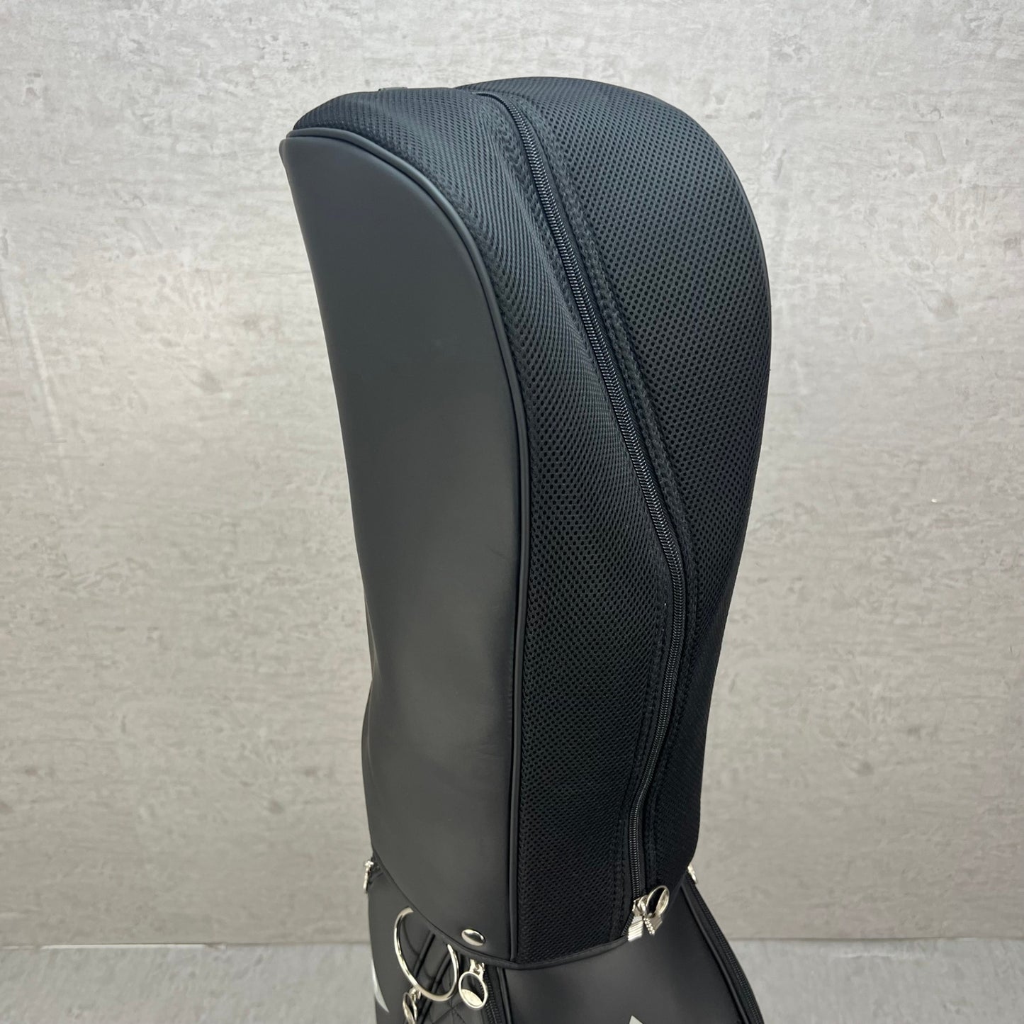 ルコックスポルティフ　ゴルフ　カート式キャディバッグ　PUレザー　約8.5型　ブラック　黒　LE COQ SPORTIF