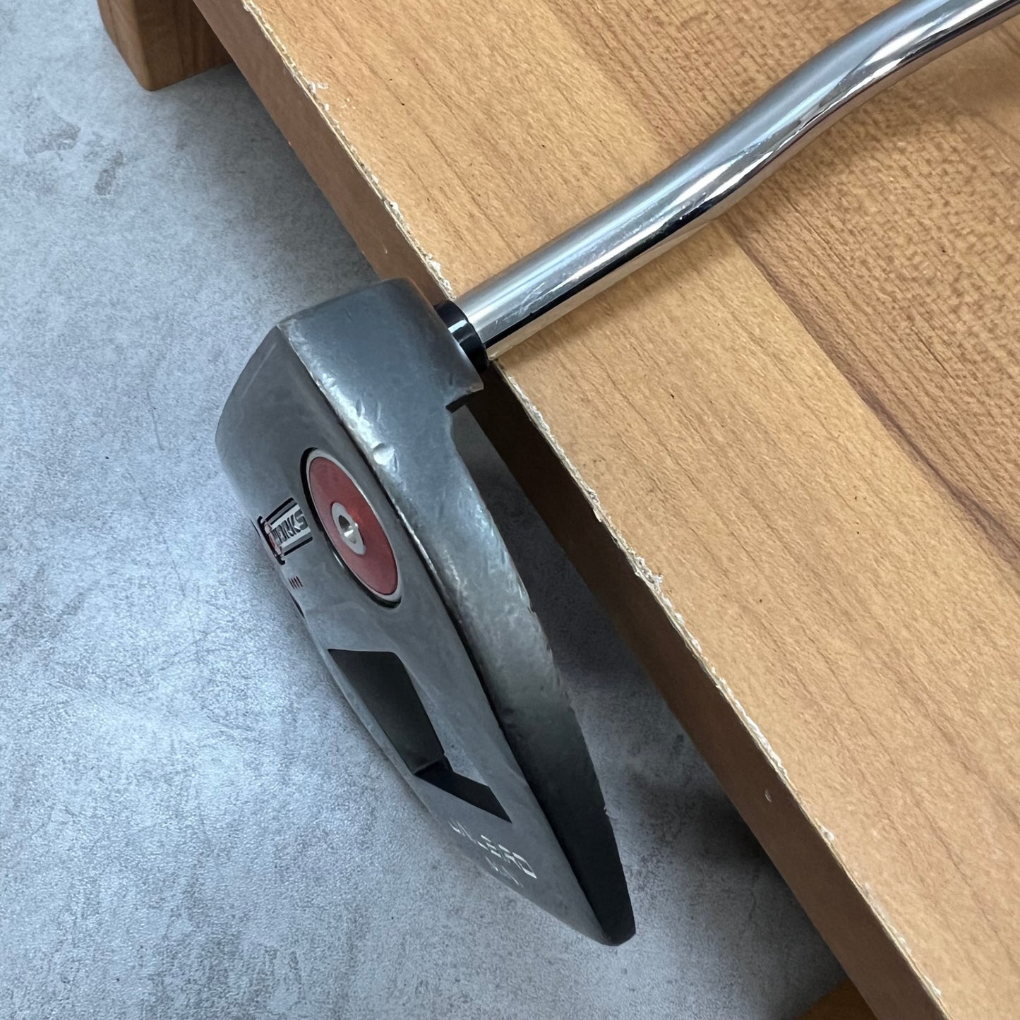 ODYSSEY　オデッセイ　Oworks　BLACK　JAILBIRD　MINI　レディースゴルフ　PT　パター　ネオマレット　ベントネック　32.7インチ　右利き用