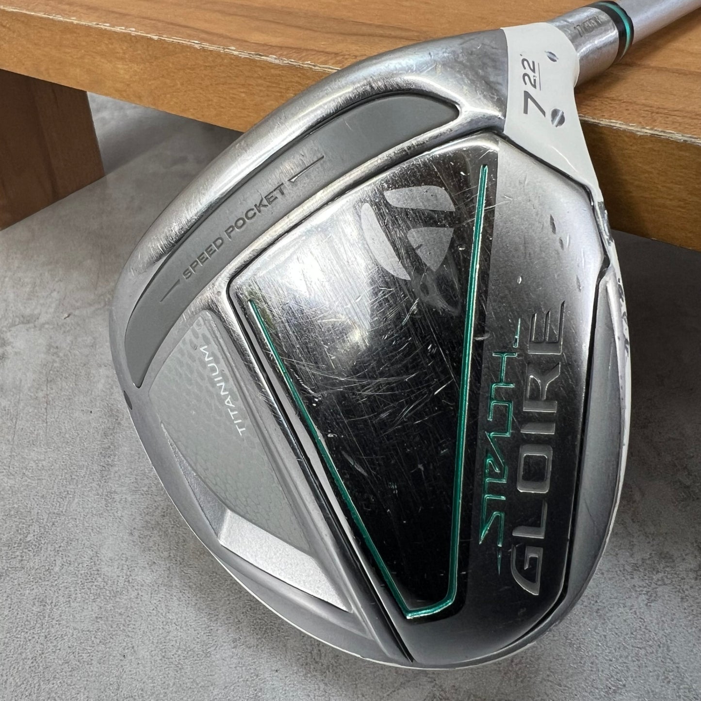 テーラーメイド　ステルスグローレ　レディースゴルフ　7W　L　右利き用　フェアウェイウッド　TaylorMade　STEALTH GLOIRE