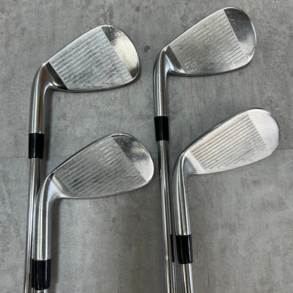 ミズノ　JPX 825　メンズゴルフ　アイアンセット　8本　R 右利き用　Mizuno