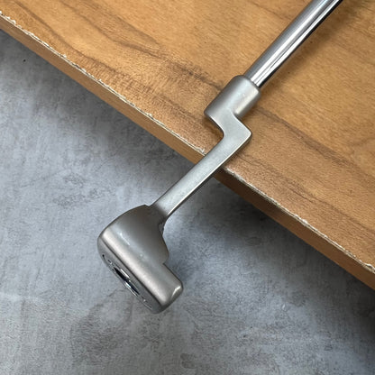 スコッティキャメロン　セレクトニューポート2　メンズゴルフ　パター　右利き用　ピン型　33インチ　SCOTTY CAMERON