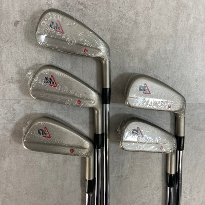 希少　デッドストック　テーラーメイド　ICW11 メンズゴルフ　アイアンセット　9本　R 右利き用　TaylorMade