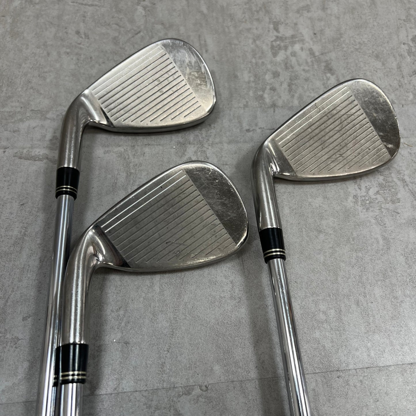 テーラーメイド　バーナープラス　メンズゴルフ　アイアンセット　6本　S　右利き用　TaylorMade　BURNER　PLUS