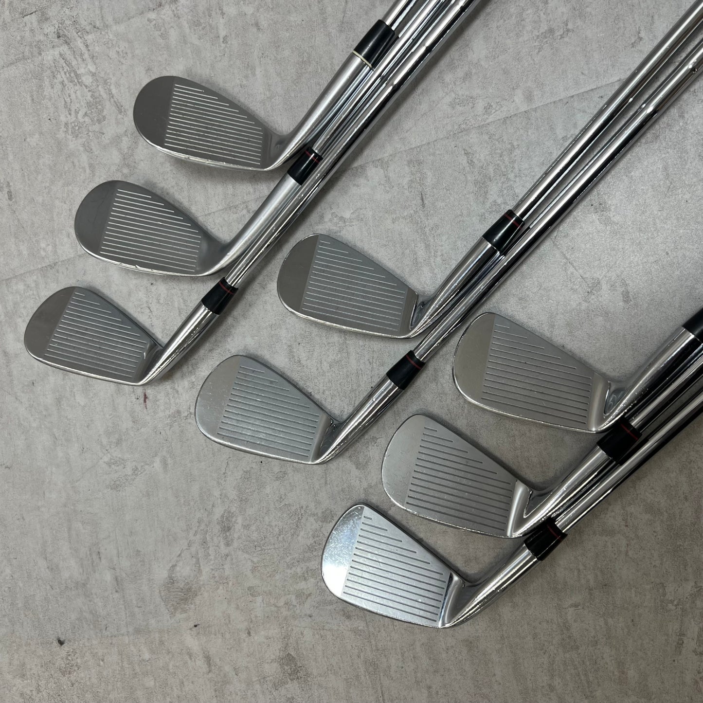 テーラーメイド ナイキ メンズゴルフ クラブセット 12本 右利き用 キャディバッグ付きTaylorMade NIKE