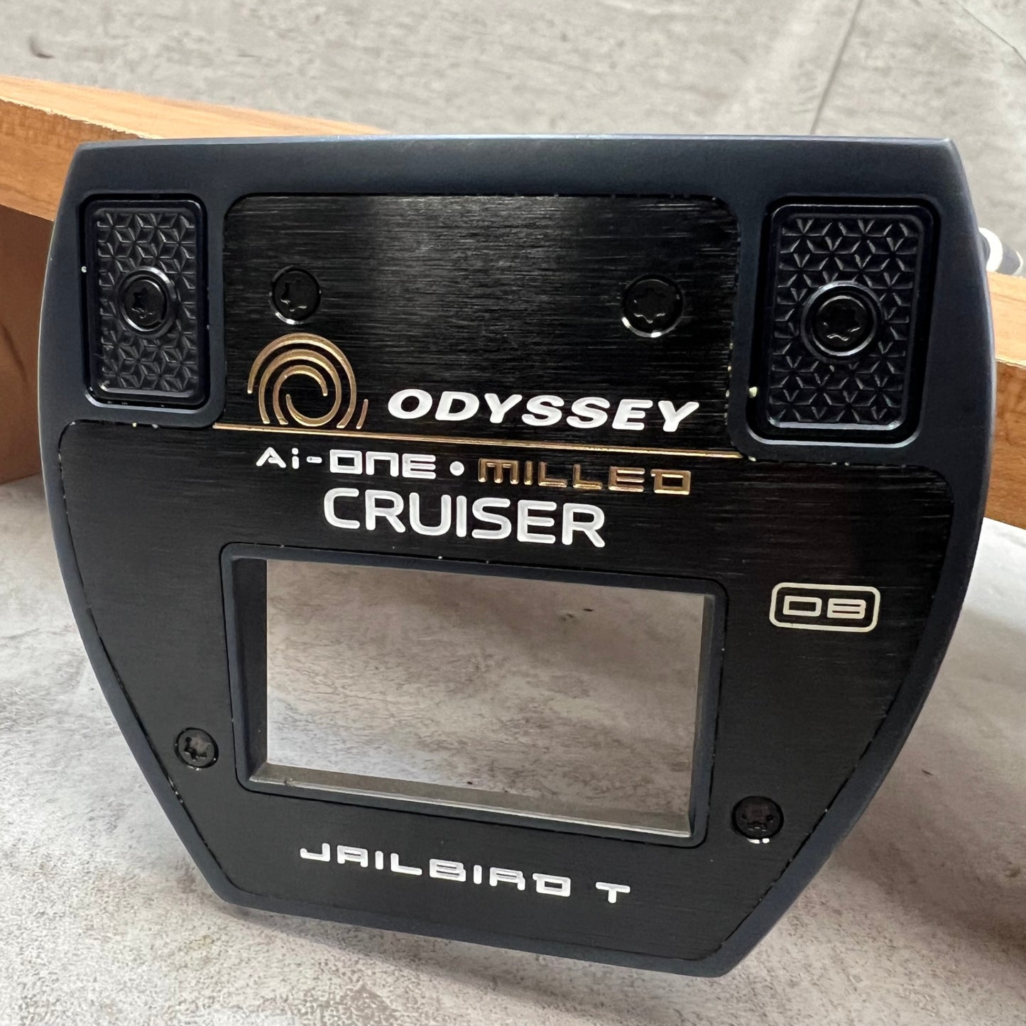 ODYSSEY　オデッセイ　Ai-ONE　ミルド　クルーザー　ジェイルバード	メンズゴルフ　中尺パター　ネオマレット	38.0インチ　右利き用
