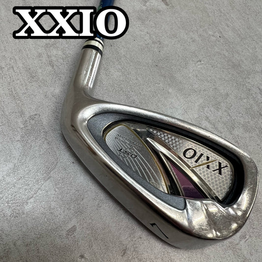 XXIO　ゼクシオ　レディース　女性　ゴルフ　7番アイアン　B-6	L　右利き用