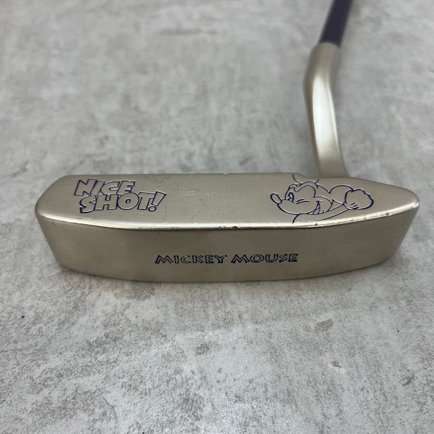 ディズニースポーツ　ミッキーマウス　レディースゴルフ　パター　右利き用　ピン型　33インチ　DISNEY SPORTS　MICKEY MOUSE