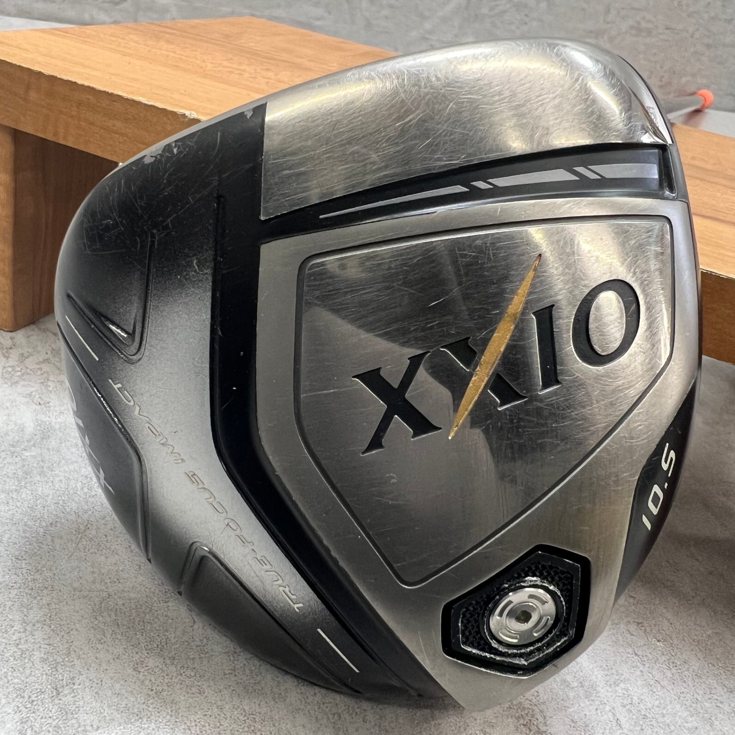 特注生産品　ゼクシオテン　ミヤザキモデル　メンズゴルフドライバー　10代目　カーボン　R　右利き　XXIO　Miyazaki Model