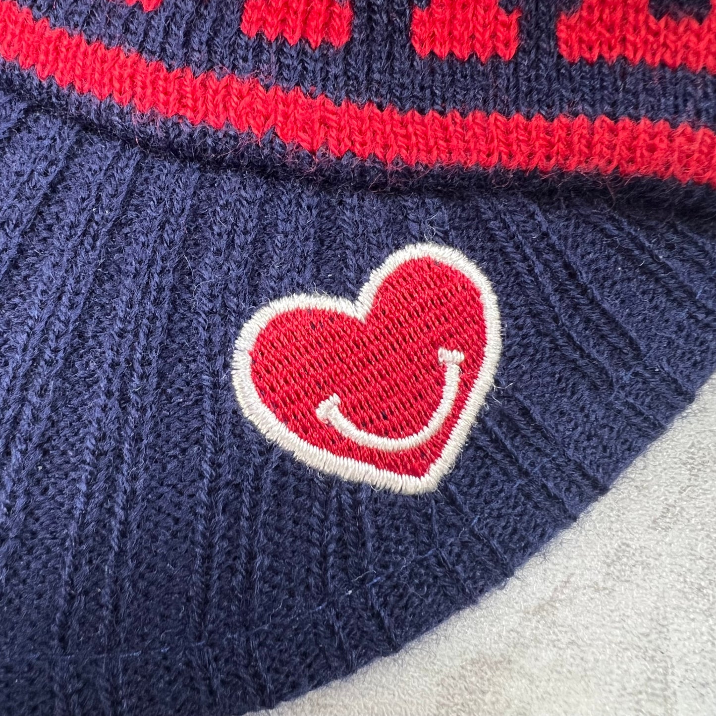 フィラ　レディースゴルフアパレル　ニットキャップ　帽子　S　ネイビー　レッド　FILA 秋冬　防寒