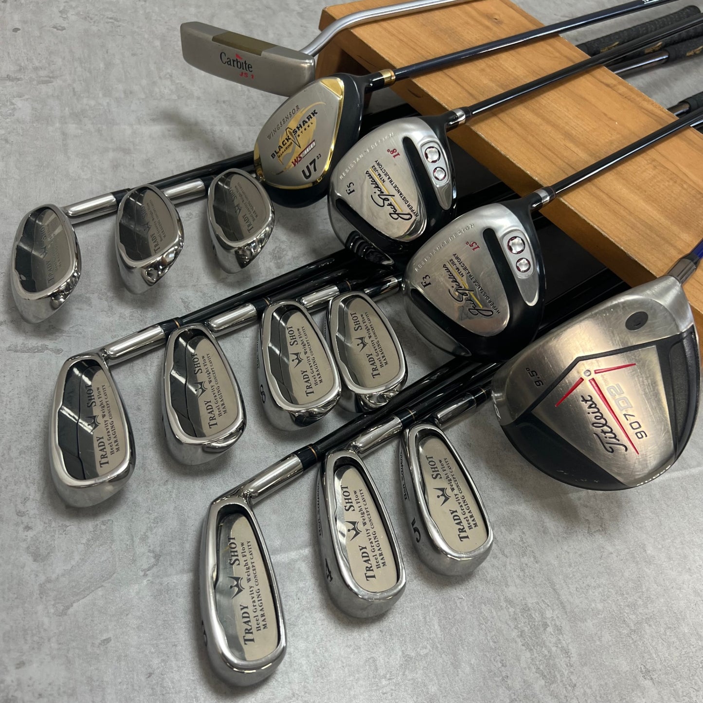 タイトリスト　ジャックニクラウス　メンズゴルフ　クラブセット　15本　右利き用　Titleist Jack Nicklaus
