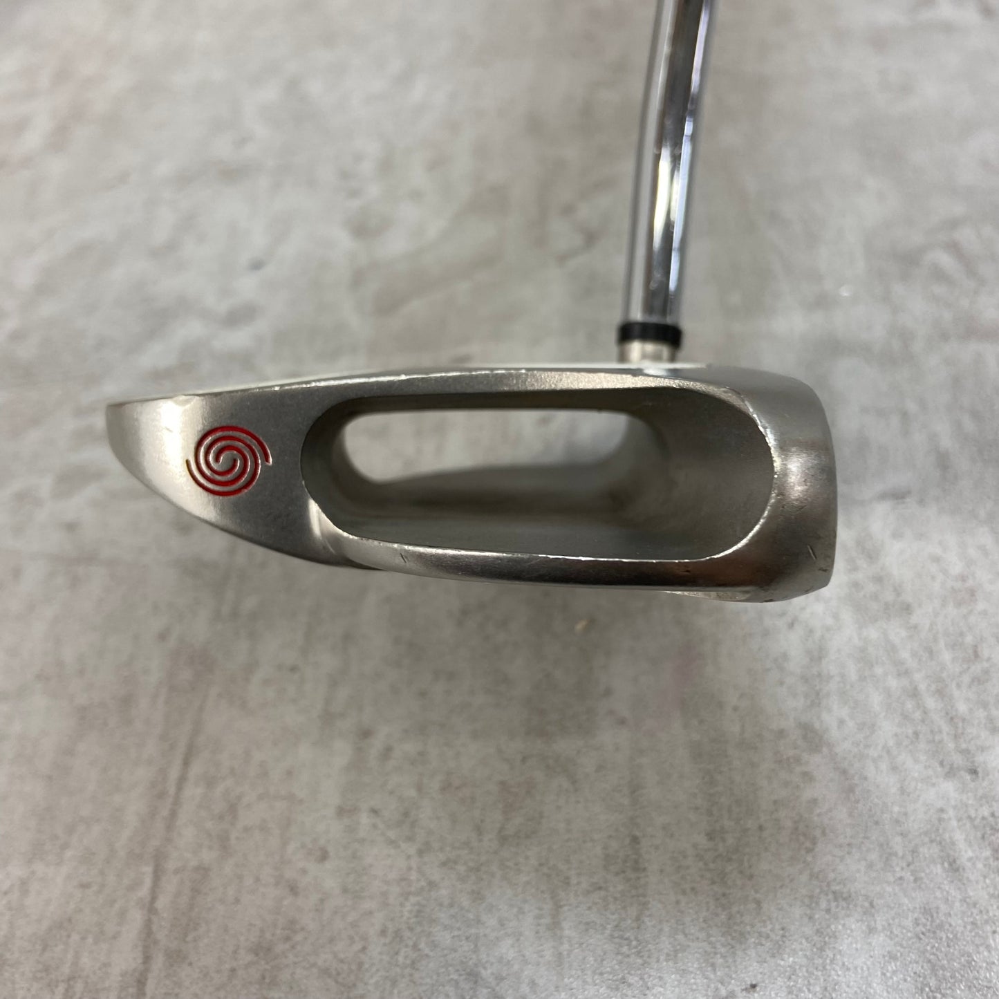 中尺　オデッセイ　ミッド　ホワイトスチール　2ボール　メンズゴルフ　パター　右利き用　ODYSSEY　MID　WHITE STEEL　2-BALL