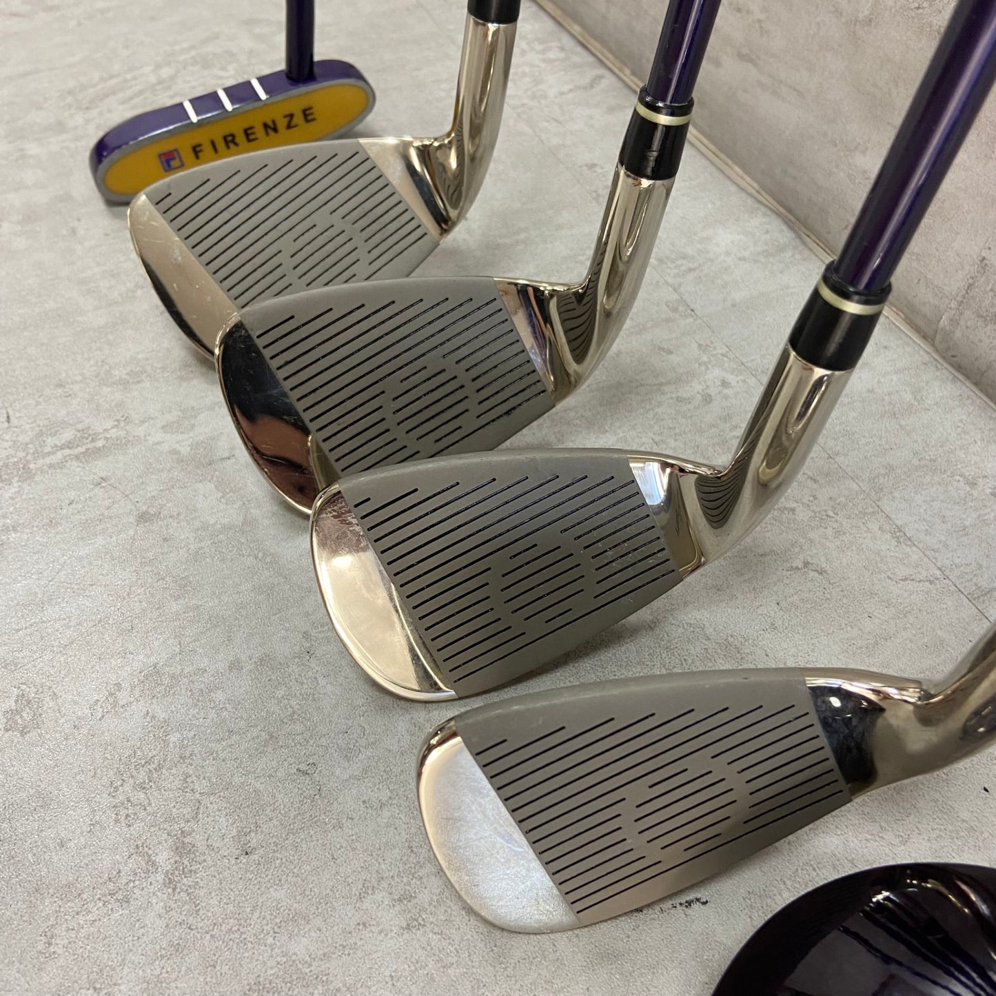 フィラ　フィレンツェ　レディースゴルフ　クラブセット　7本　右利き用　FILA GOLF　FIRENZE