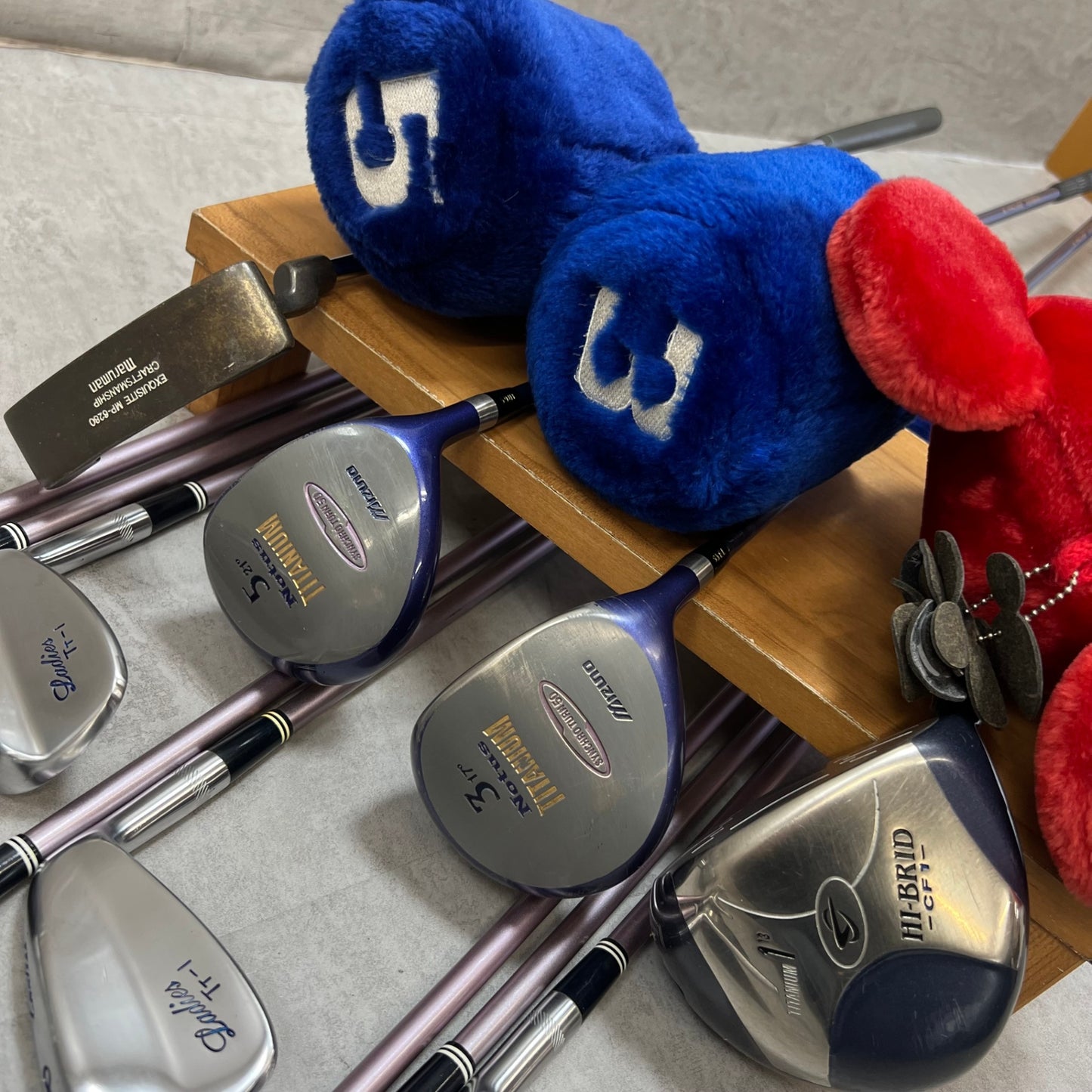 ダンロップ　マンシングウェア　レディースゴルフ　クラブセット　12本　右利き用　DUNLOP　Munsing wear