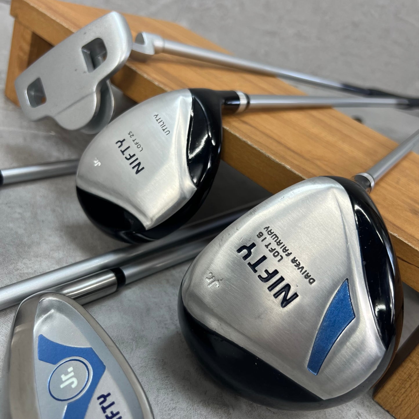 ニフティ　ジュニアゴルフ　クラブセット　6本　右利き用　NIFTY　子供用