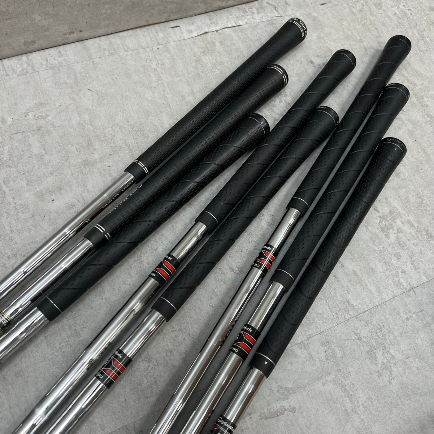 テーラーメイド　メンズゴルフ　クラブセット　13本　右利き用　TaylorMade