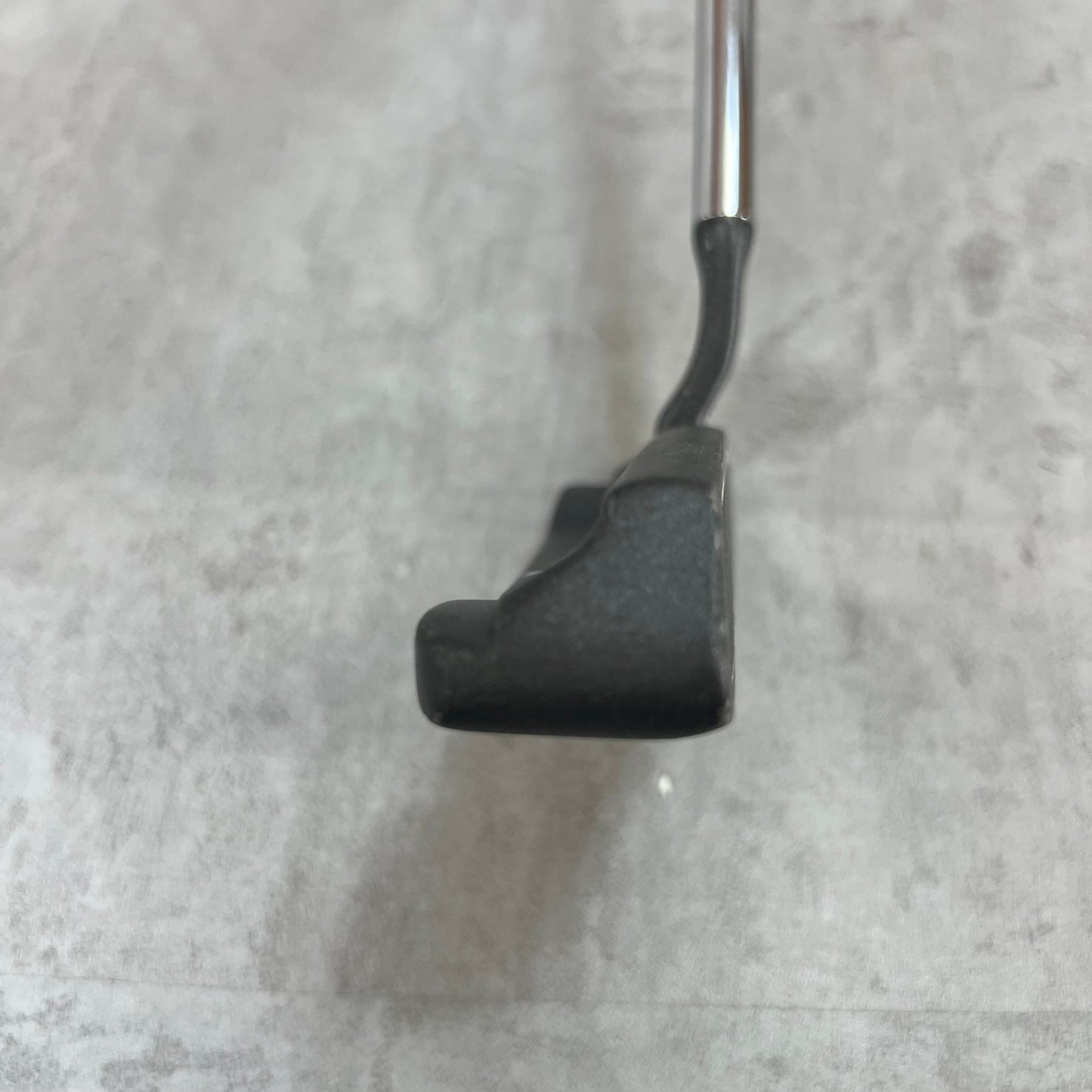 オデッセイ　XDF 3300 メンズゴルフ　パター　右利き用　ODYSSEY
