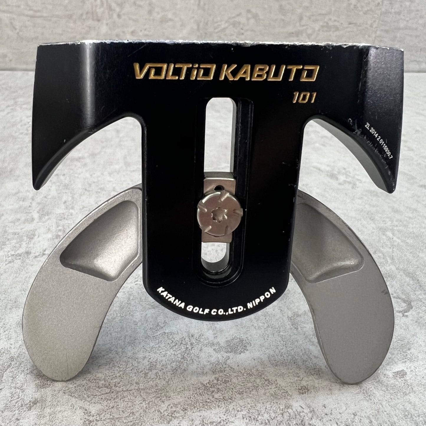 カタナ　ボルティオ　カブト　メンズゴルフ　パター　右利き用　KATANA　VOLTIO KABUTO