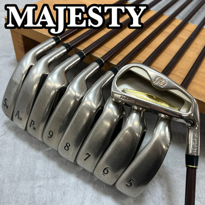 マジェスティ MAJESTY ロイヤルII Royal II メンズゴルフ  アイアンセット 4番〜SW 9本 純正カーボン R