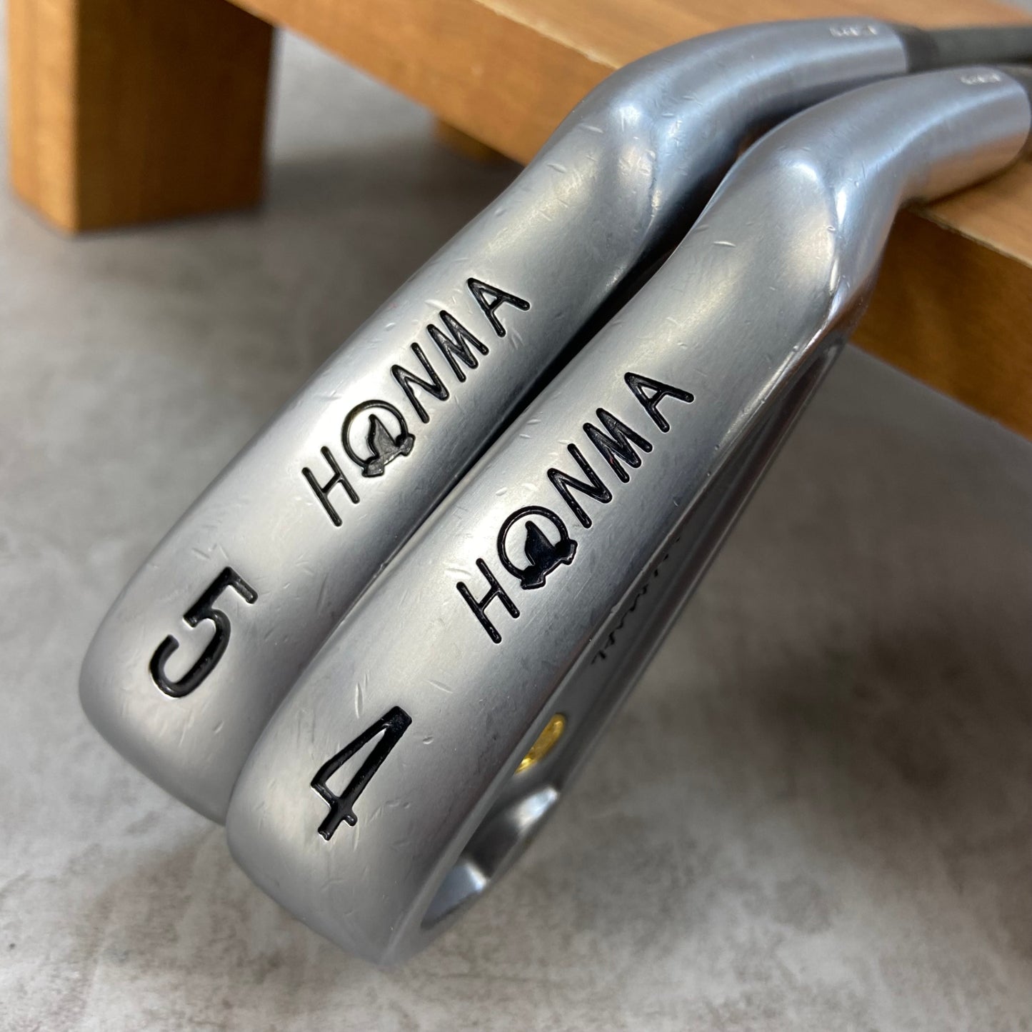 ホンマ　LB-606　4S　GP　レディースゴルフ　アイアンセット　2本　L　右利き用　4番　5番　ロング　HONMA