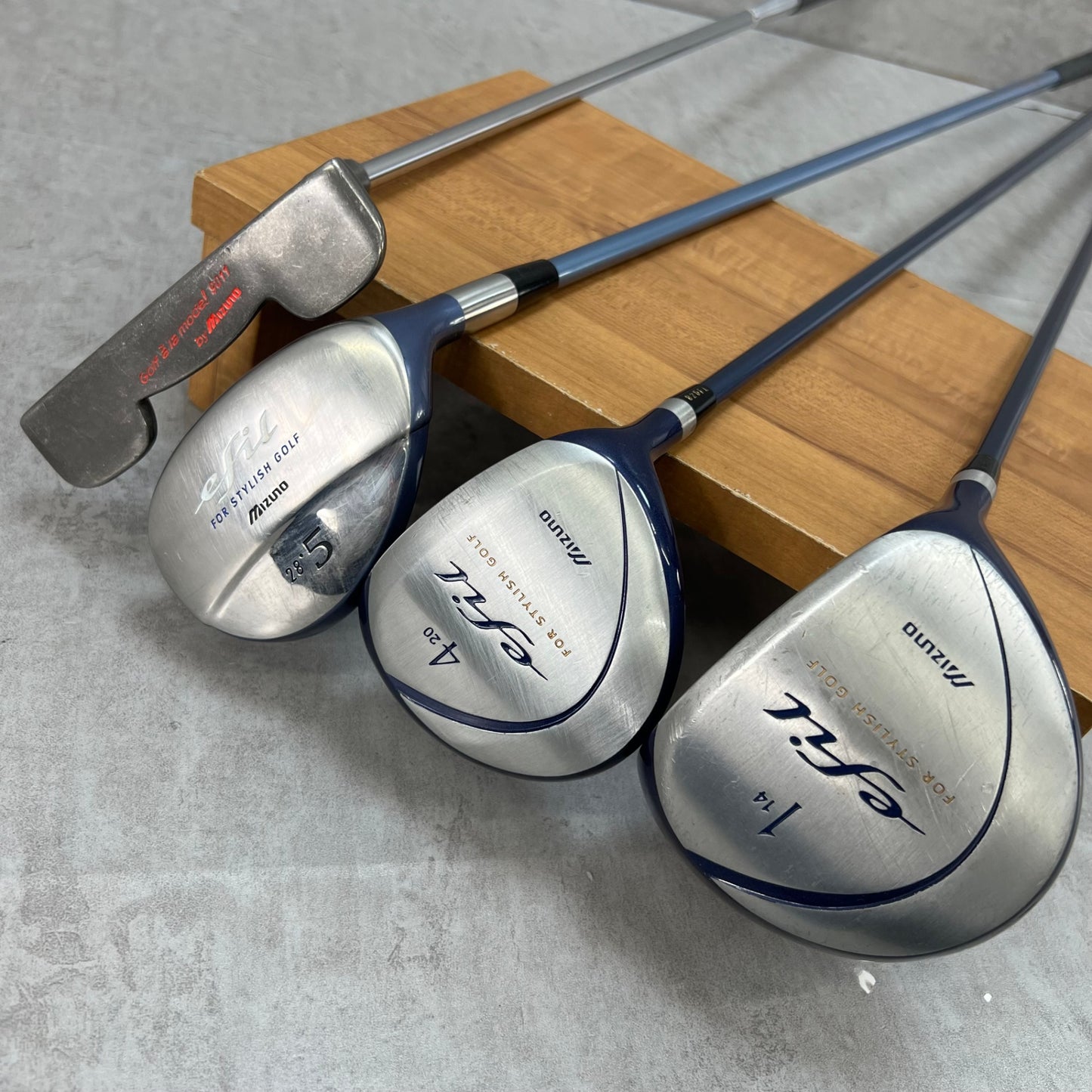 ミズノ　エフィル　レディースゴルフ　クラブセット　9本　L　右利き用　Mizuno　efil