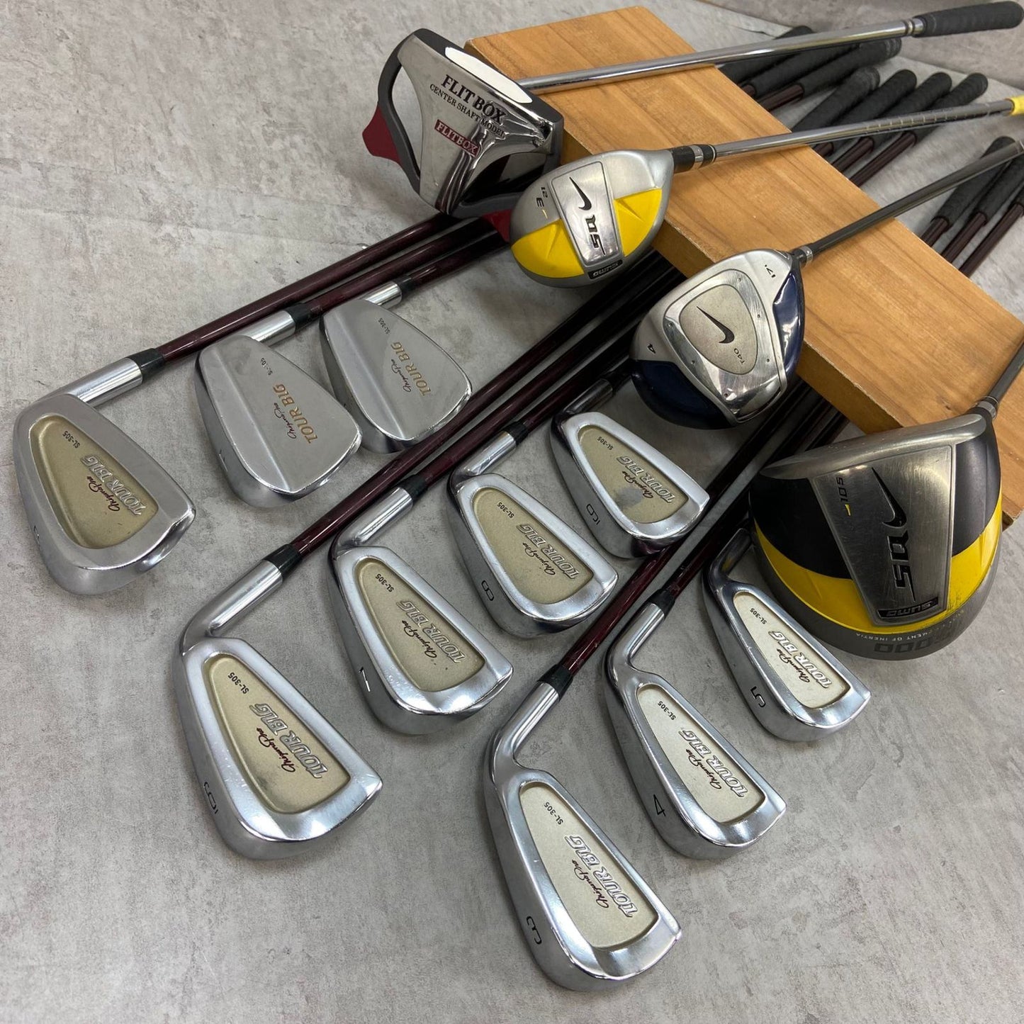 ナイキ　ミズノ　メンズゴルフ　クラブセット　14本　右利き用　NIKE　MIZUNO