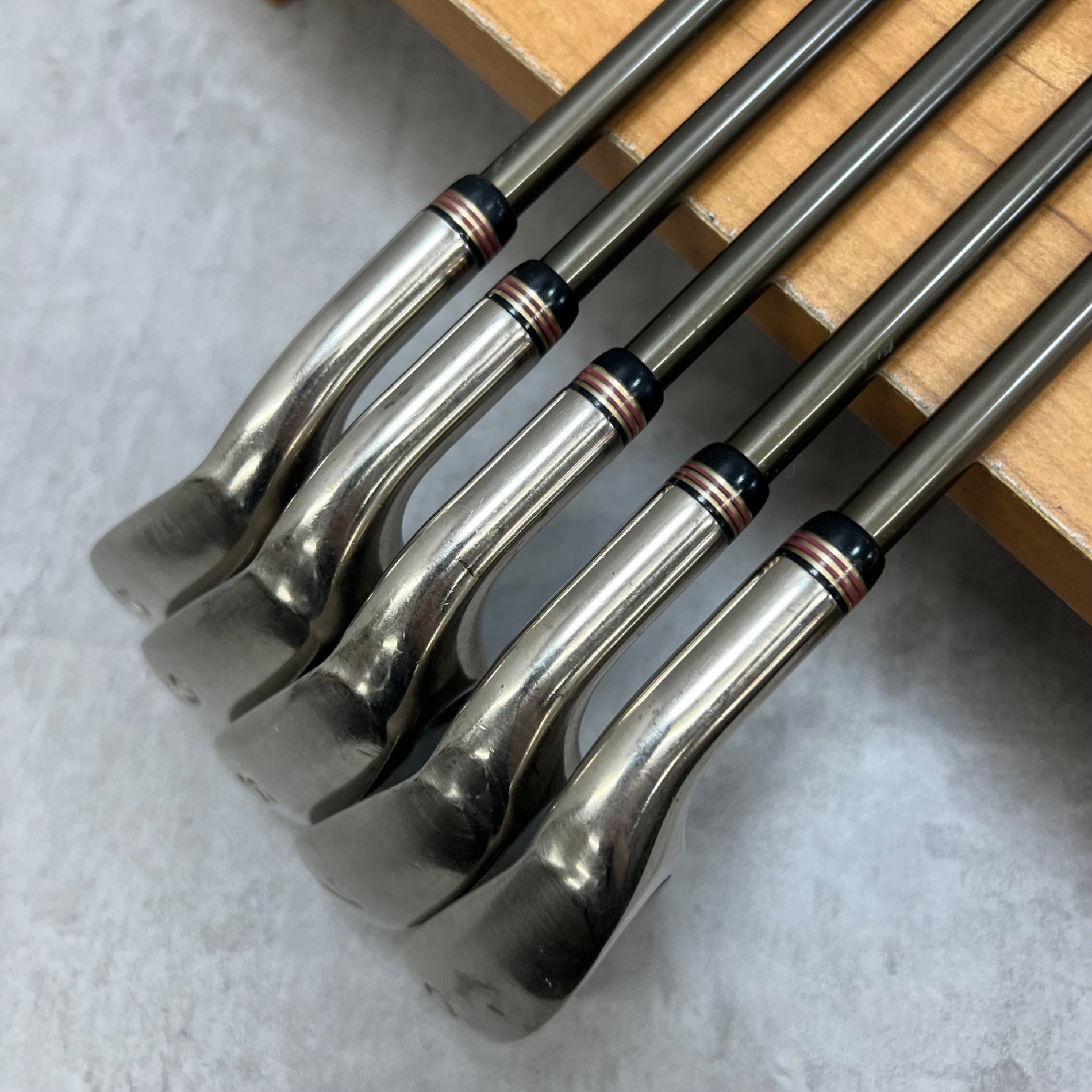 PRGR プロギア TRX505 メンズゴルフ アイアンセット 右利き 6番〜PW 5本 カーボン R2 PRGR プロギア TRX505 メンズゴルフ アイアンセット 右利き 6番〜PW 5