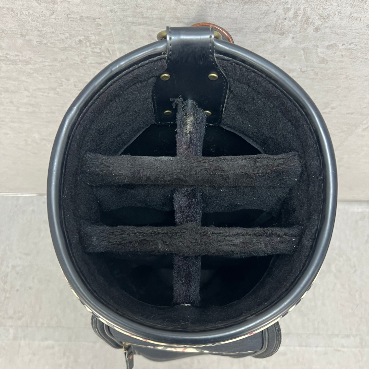 バーバリー　ゴルフ　カート式キャディバッグ　約8.5型　ブラック　黒　ノバチェック柄　BURBERRY