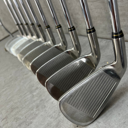 ゼクシオ　スリクソン　メンズゴルフ　クラブセット　15本　右利き用　XXIO SRIXON