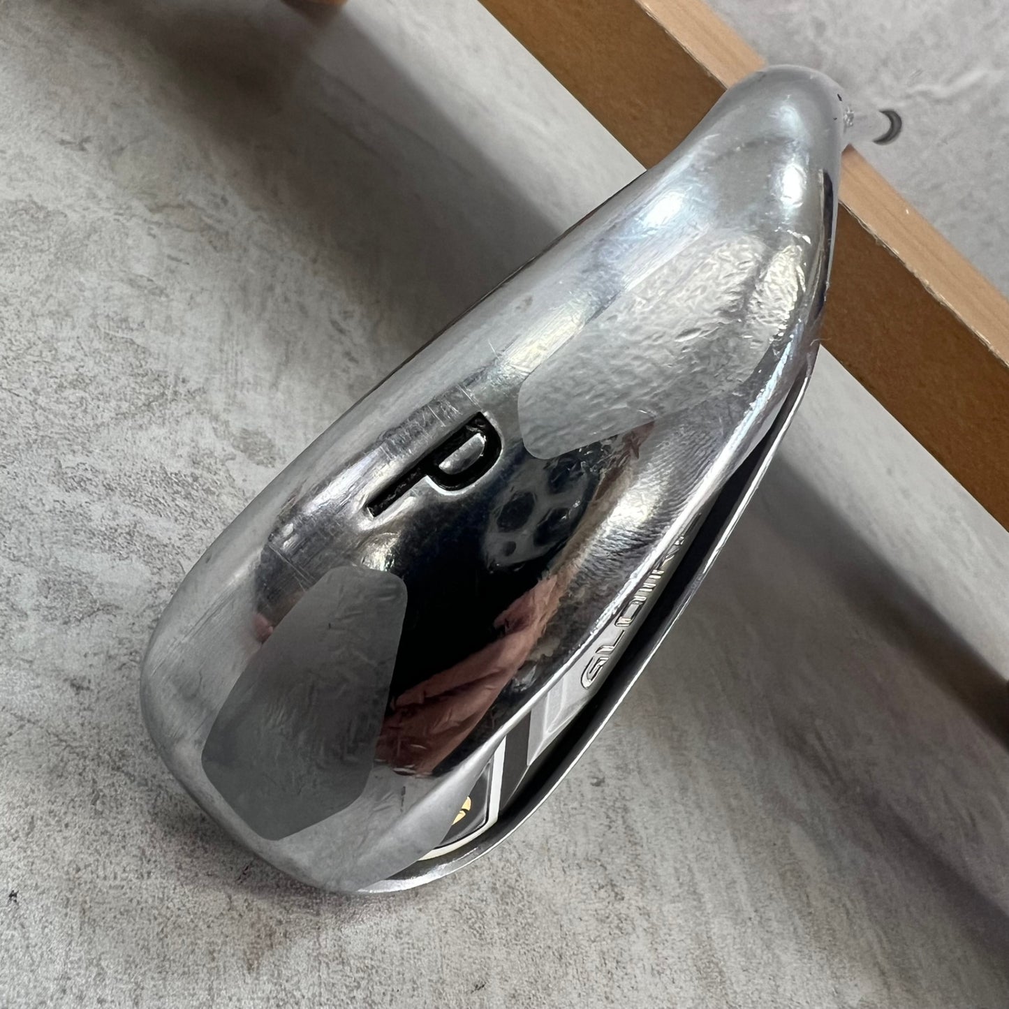 テーラーメイド　グローレ　メンズゴルフ　ピッチングウェッジ　PW　SR　右利き用　TaylorMade　GLOIRE