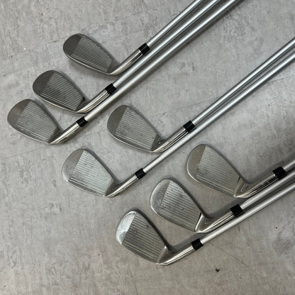 テーラーメイド　オノフ　メンズゴルフ　クラブセット　12本　右利き用　TaylorMade ONOFF