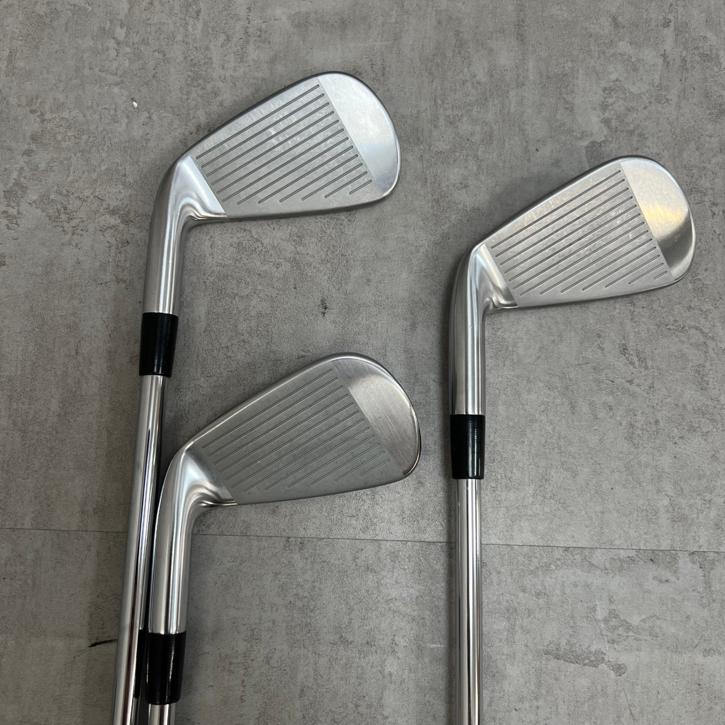 Mizuno Pro ミズノプロ 225 メンズゴルフ アイアンセット 6本 R300 右利き用 スチール DynamicGold 85 マッスルバック