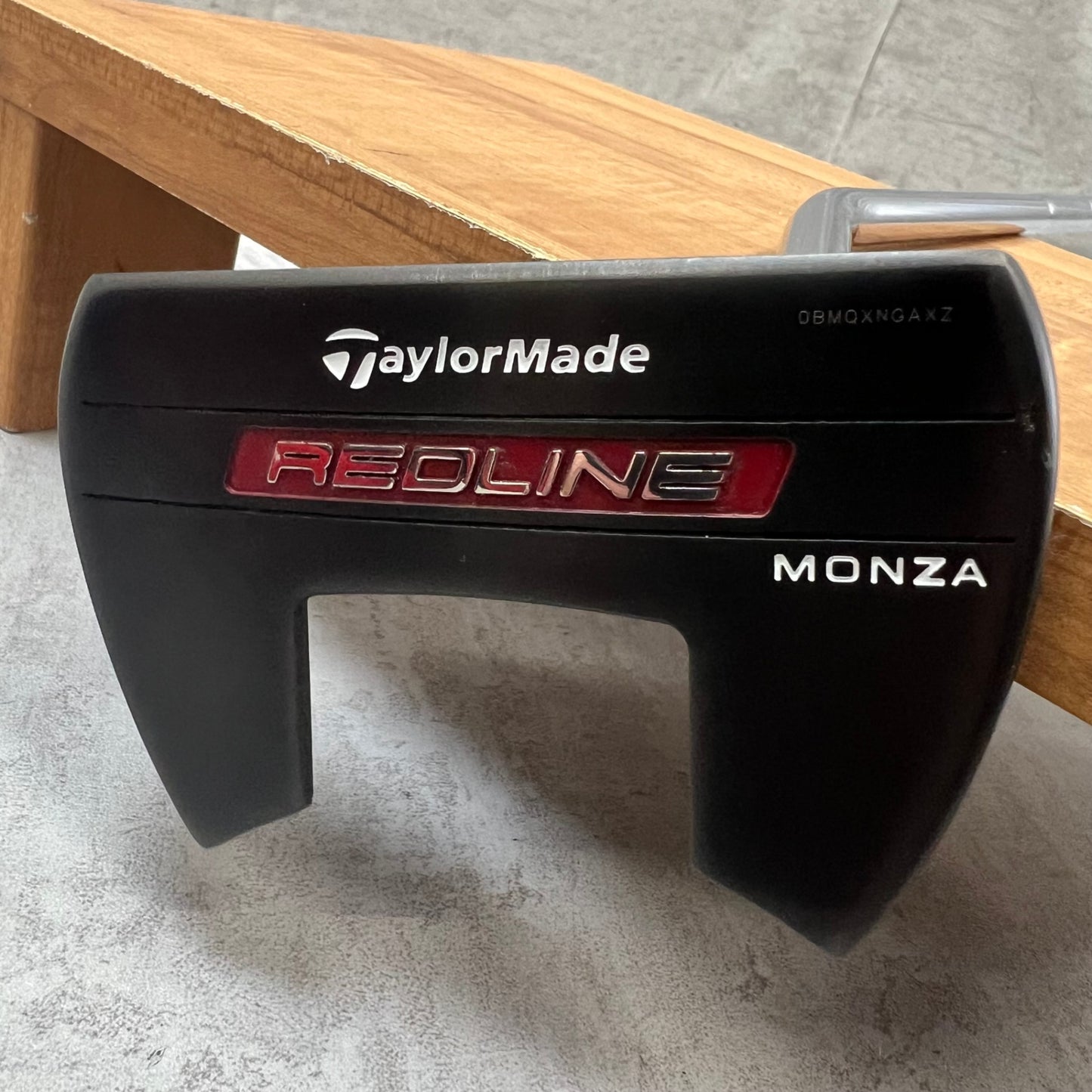 TaylorMade　テーラーメイド　REDLINE MONZA　メンズゴルフ　PT　パター　ネオマレット　ベントネック　33.9インチ　右利き用　レッドライン