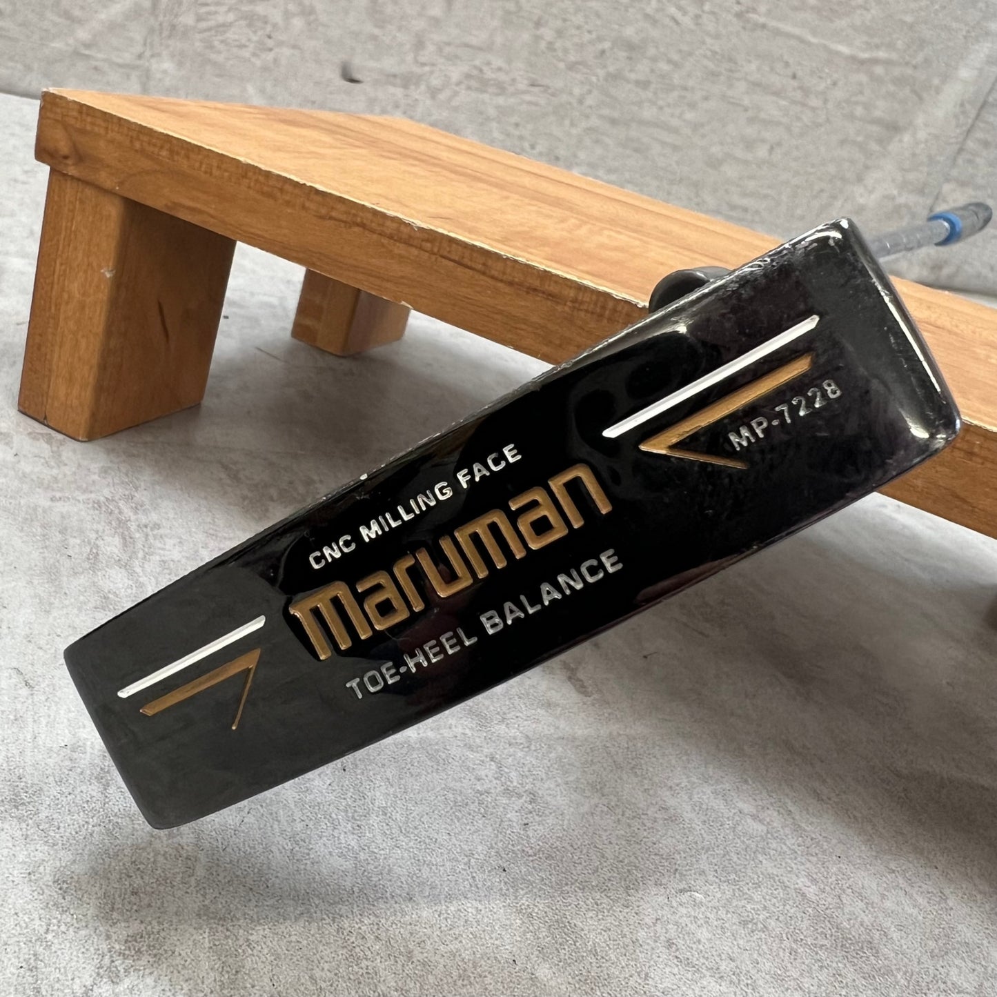 マルマン　MP-7228　メンズゴルフ　パター　右利き用　34インチ　maruman　ヘッドカバー